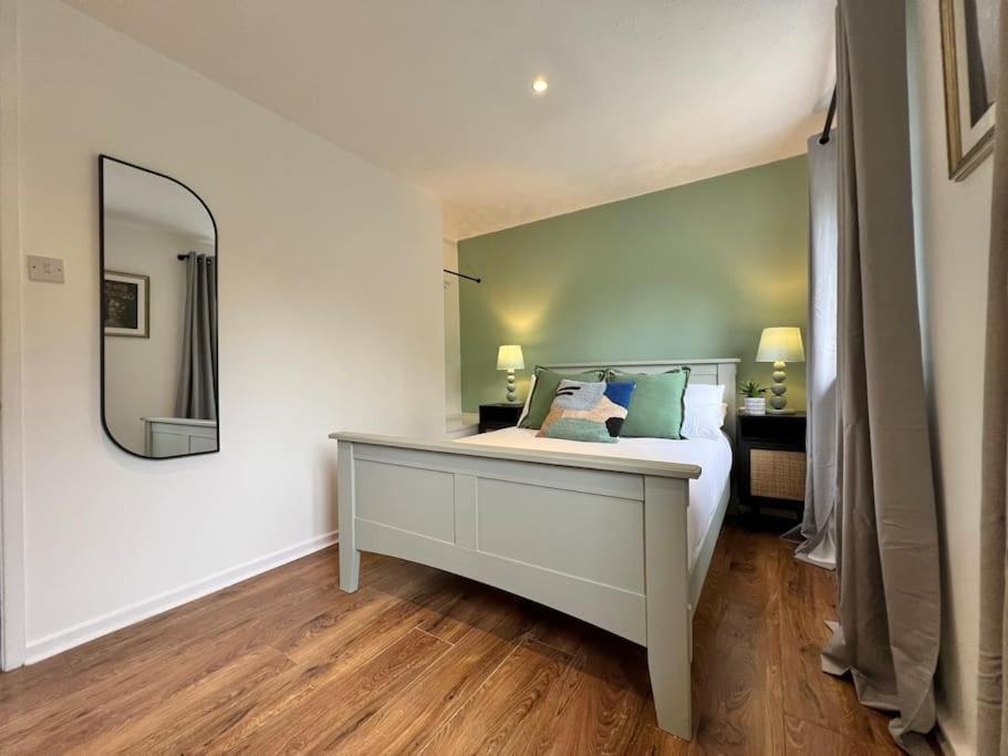 Perfect Very And Peaceful With Free Parking & Private Garden - * Oxford